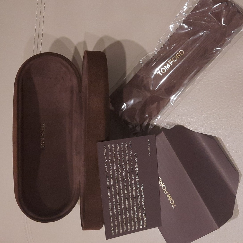 Tom Ford brown glasses case and cloth